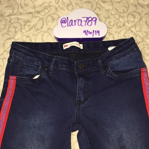 Girls Levis Jeans - Picture 3 of 8